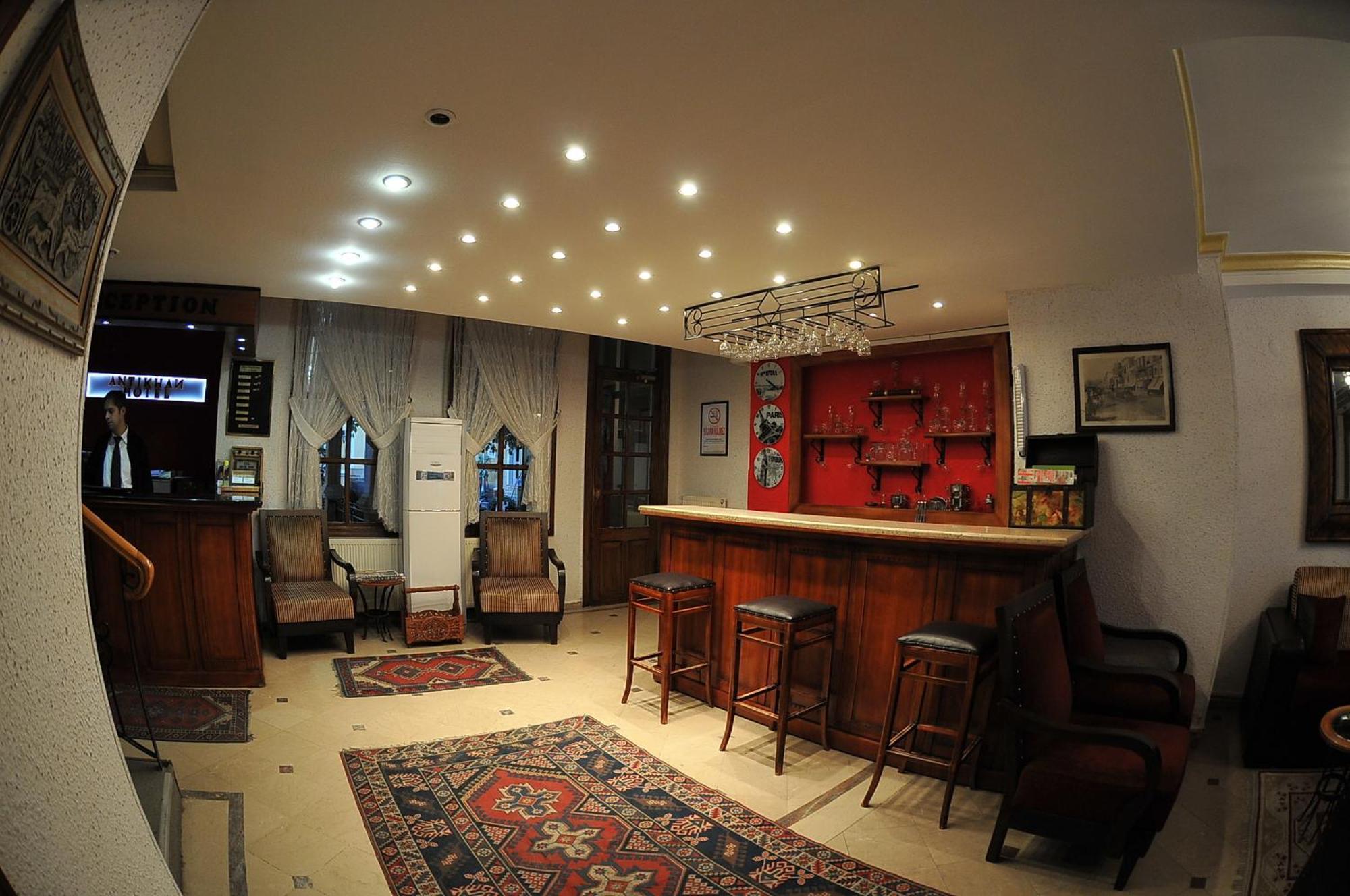 Antikhan Hotel Smirne Esterno foto